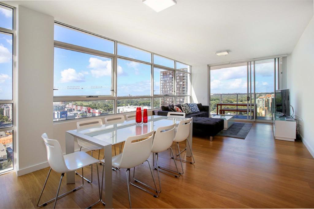 Moore To See - Modern And Spacious 3Br Zetland Apartment With Views Over Moore Park Sydney Exterior foto
